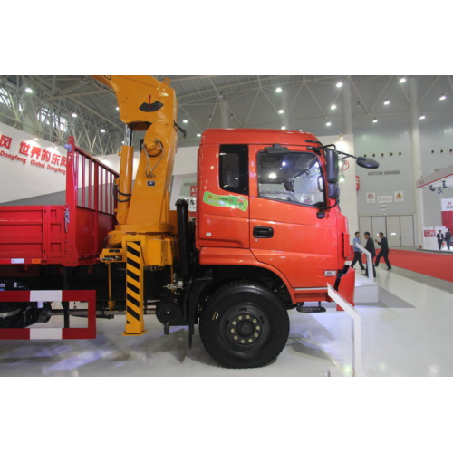 Grue mobile de camion de châssis de Dongfeng 8 tonnes